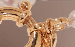 pearl necklaces Aurate