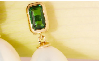 the girl with the Aurate gold pearl earrings